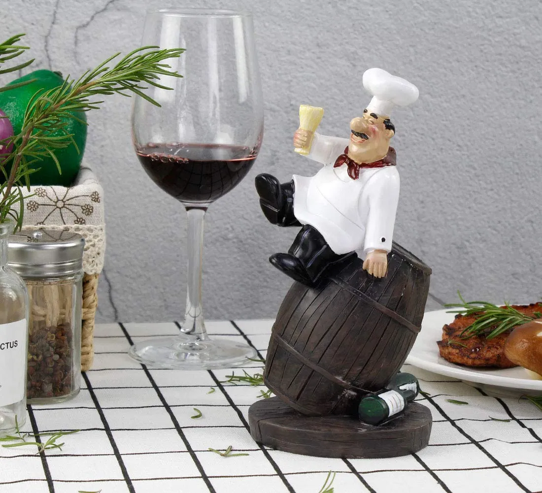 4pcs Italian Chef Statue Figurines Kitchen Decor with Potatoes Resin Ornaments Chef Top Chef Collectible Gift Kitchen Cook Café Bar Shop Décor