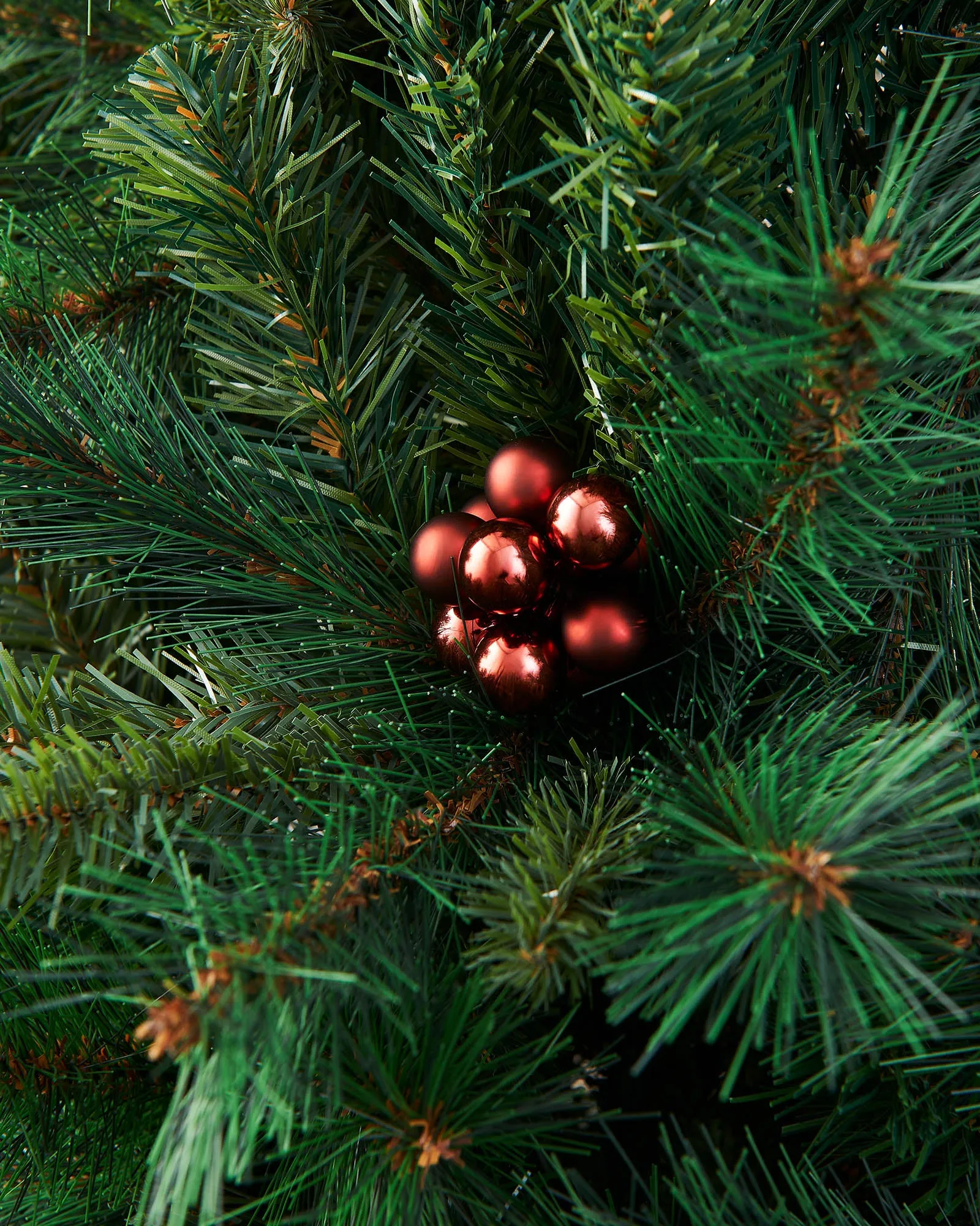Burgundy Glass Berry Cluster Baubles, 10 pack