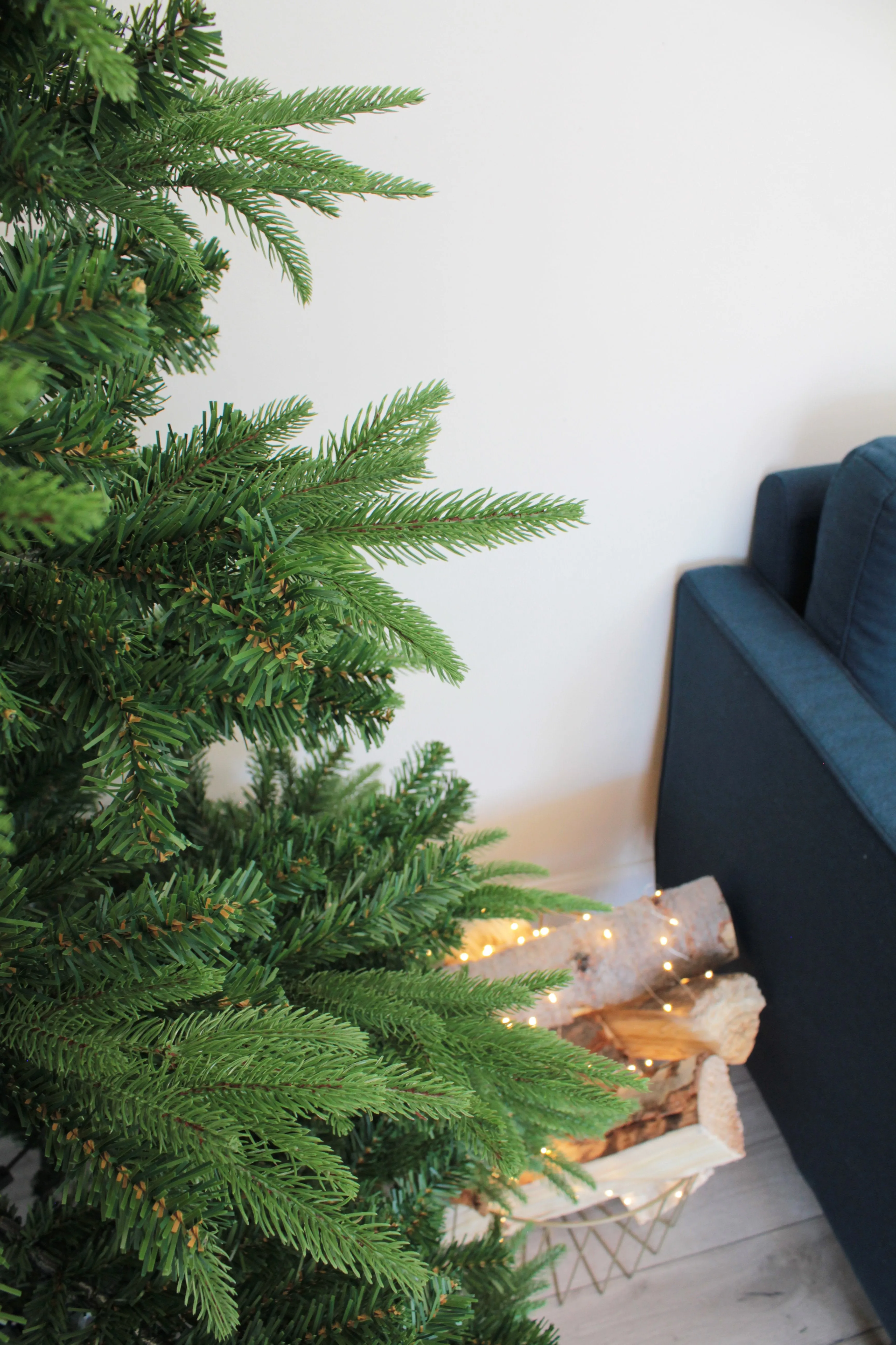 OPEN BOX 7' Northern Fir Full Christmas Tree
