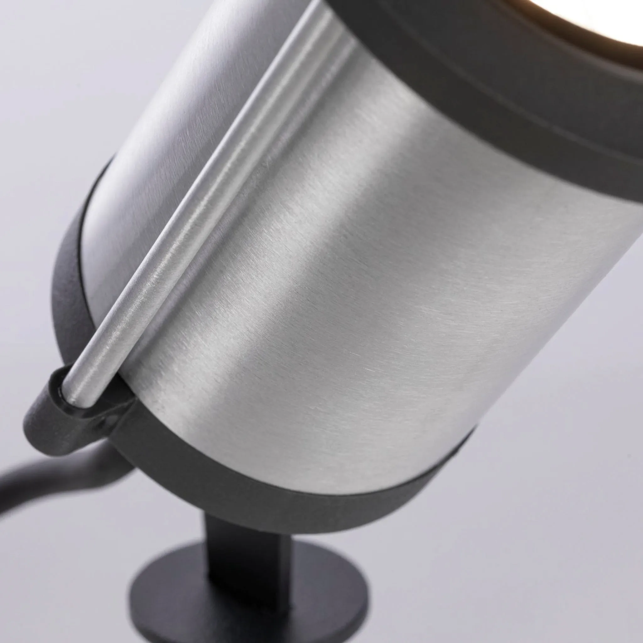 Plug & Shine Outdoor Classic 5.2W LED  Individual Spotlight in Anthracite