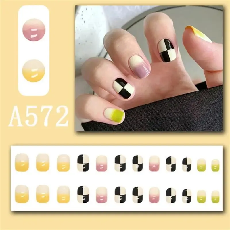 Wjczt Box New Christmas Elk Snowflake Fake Nails Artificial Short Round Press on Acrylic Nails Tips Coffin Nail with Glue